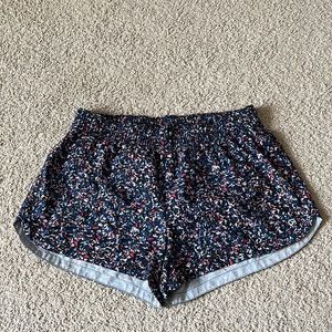 Gap Fit Active Shorts